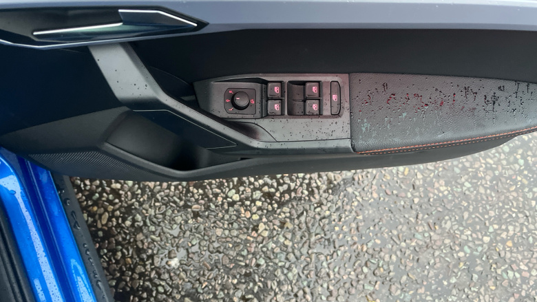 SEAT Arona 1.0 TSI 115 FR Sport 5dr DSG Petrol Hatchback